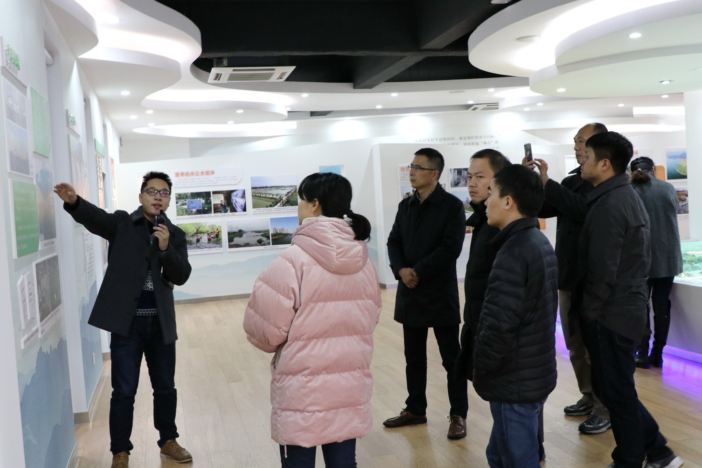 2018.12.7上海第二工业大学党委组织部副部长兼党校副校长肖珍教来院校调研3.jpg